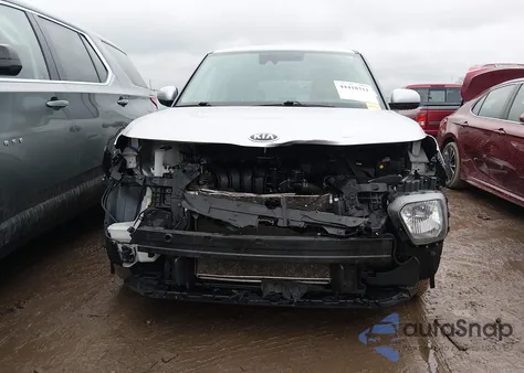 2020 Kia Soul S z USA, uszkodzony, nr VIN KNDJ23AU2L7024104